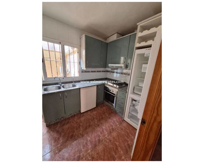 Image No.4-3 Bed Townhouse for sale