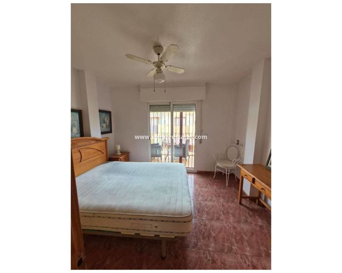 Image No.6-3 Bed Townhouse for sale