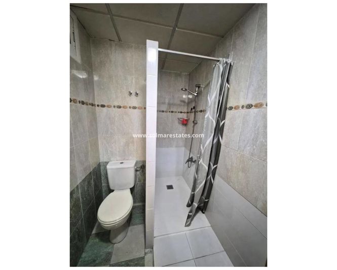 Image No.8-3 Bed Townhouse for sale