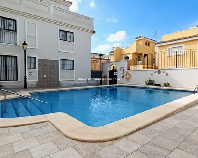 Image No.11-2 Bed Apartment for sale