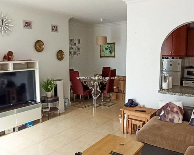 Image No.4-2 Bed Apartment for sale