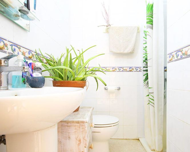 Image No.15-3 Bed House for sale