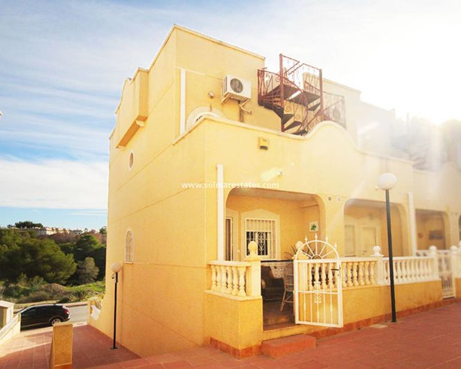 Image No.27-3 Bed House for sale