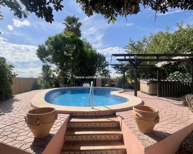 Image No.1-Villa de 3 chambres à vendre à Orihuela