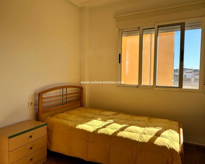 Image No.15-3 Bed Apartment for sale