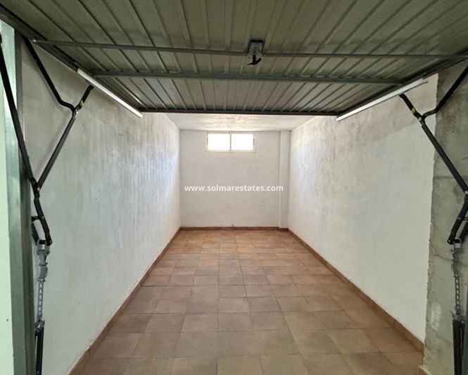 Image No.25-3 Bed Apartment for sale