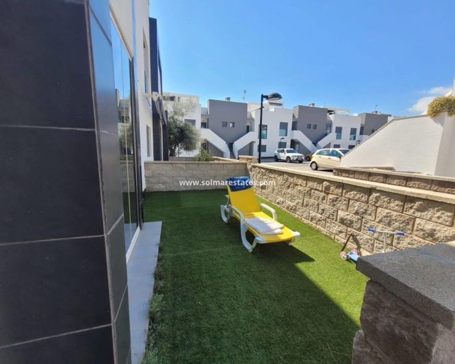 Image No.20-Appartement de 2 chambres à vendre à La Zenia