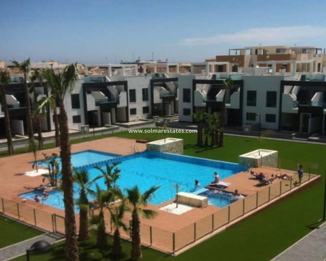 Image No.24-Appartement de 2 chambres à vendre à La Zenia