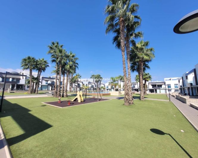 Image No.30-Appartement de 2 chambres à vendre à La Zenia