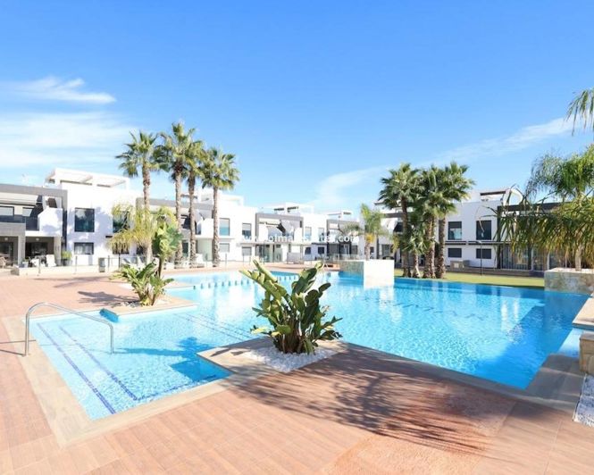 Image No.33-2 Bed Apartment for sale