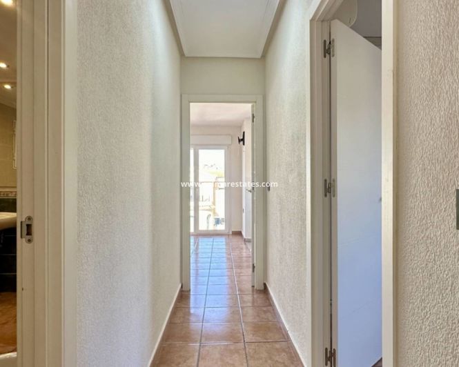 Image No.15-Villa de 4 chambres à vendre à Villamartin