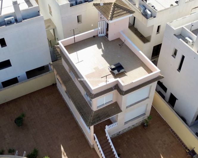 Image No.26-Villa de 4 chambres à vendre à Villamartin