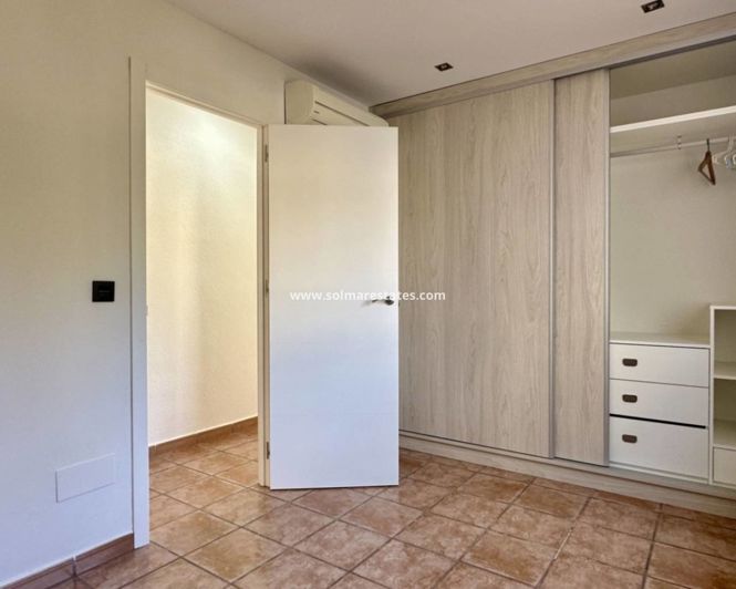 Image No.9-Villa de 4 chambres à vendre à Villamartin