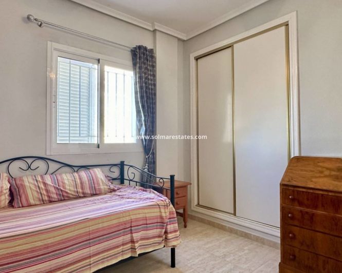 Image No.33-3 Bed House for sale