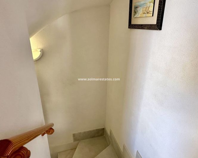 Image No.37-3 Bed House for sale