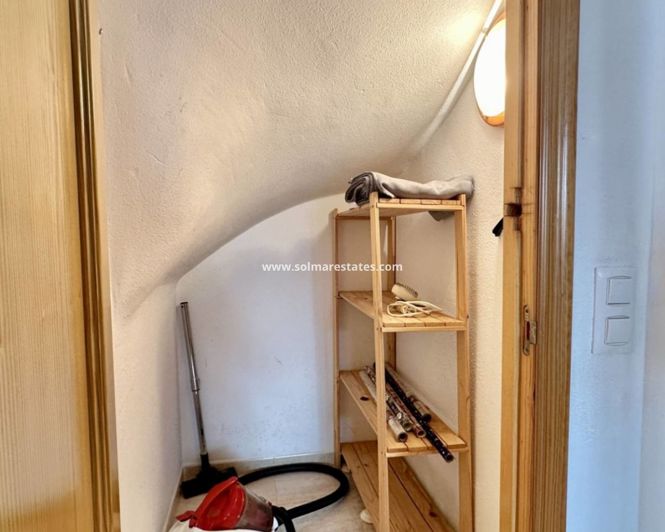 Image No.38-3 Bed House for sale