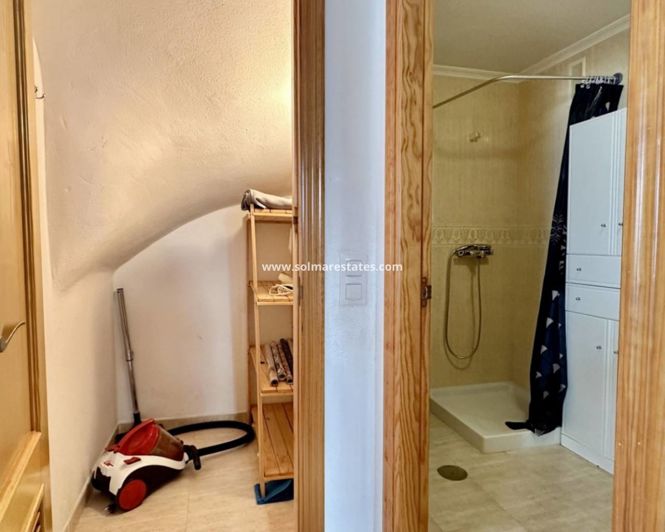 Image No.39-3 Bed House for sale