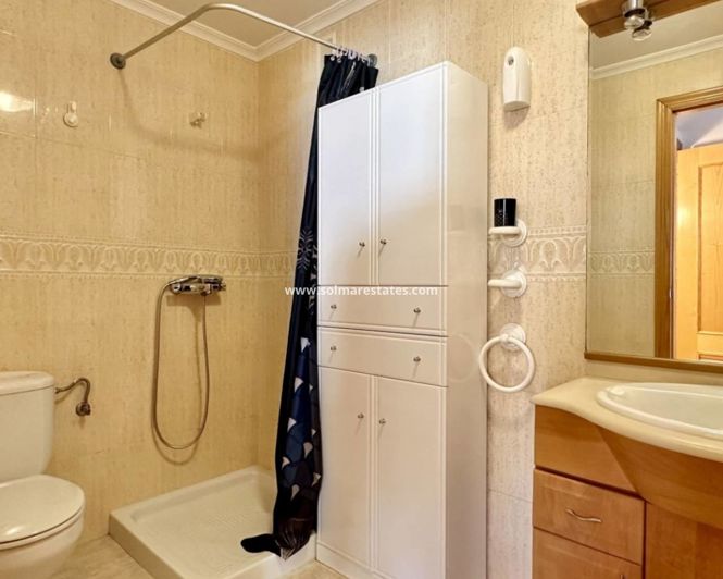 Image No.40-3 Bed House for sale