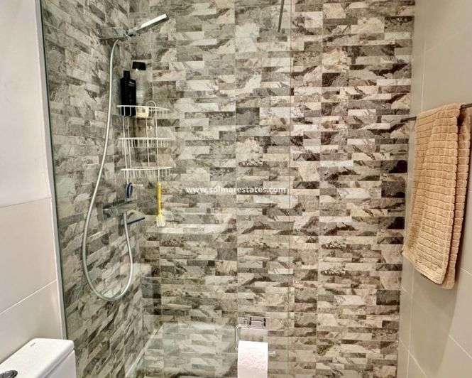 Image No.16-2 Bed Apartment for sale