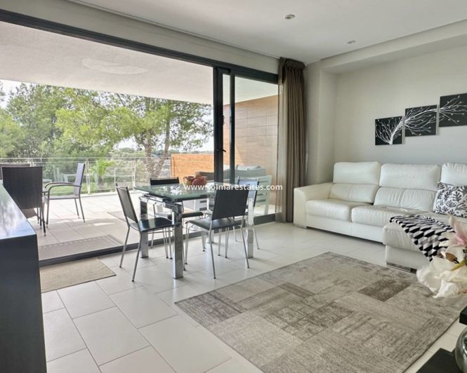 Image No.5-2 Bed Apartment for sale