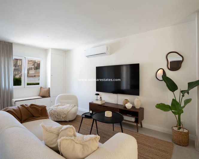 Image No.2-Maison de 3 chambres à vendre à Los Altos