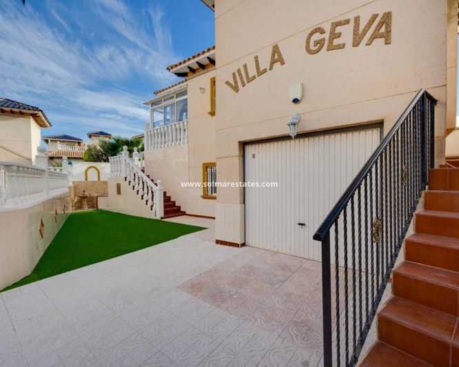 Image No.13-4 Bed Villa for sale