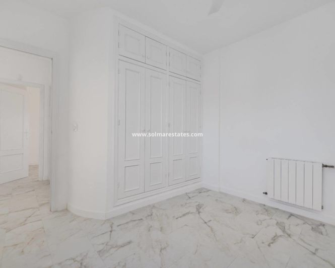 Image No.28-4 Bed Villa for sale