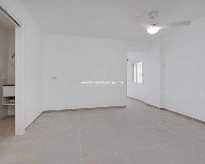 Image No.31-4 Bed Villa for sale