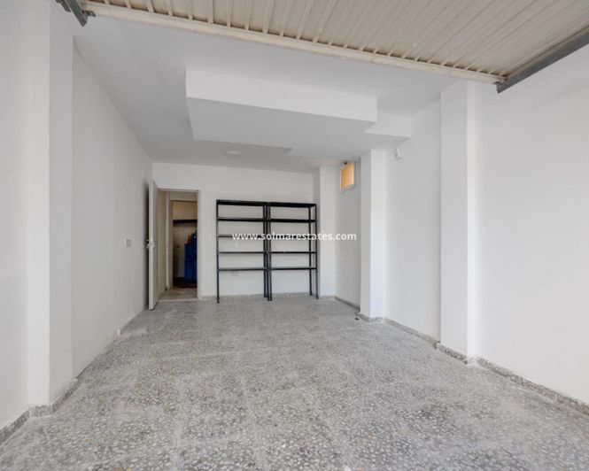 Image No.38-4 Bed Villa for sale