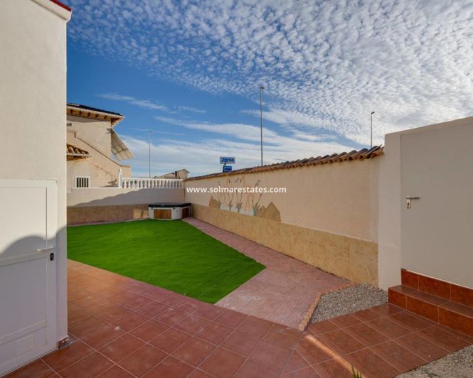 Image No.42-4 Bed Villa for sale