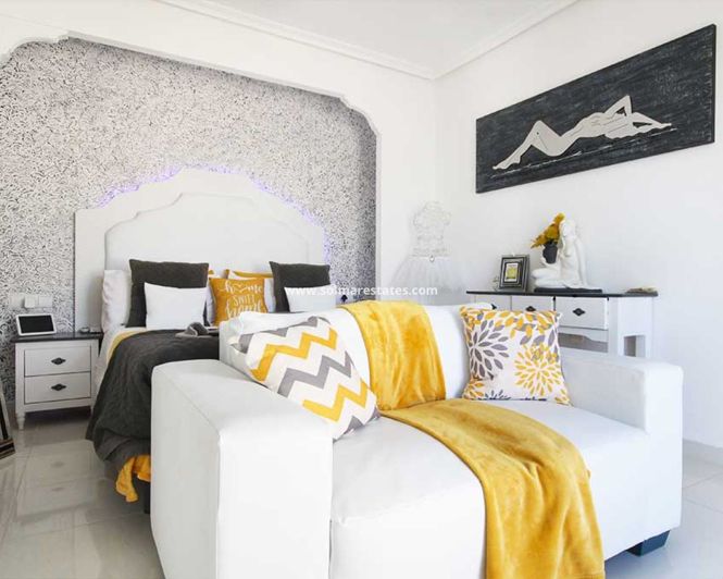 Image No.24-3 Bed Villa for sale