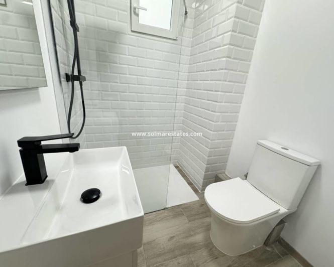 Image No.11-3 Bed Apartment for sale