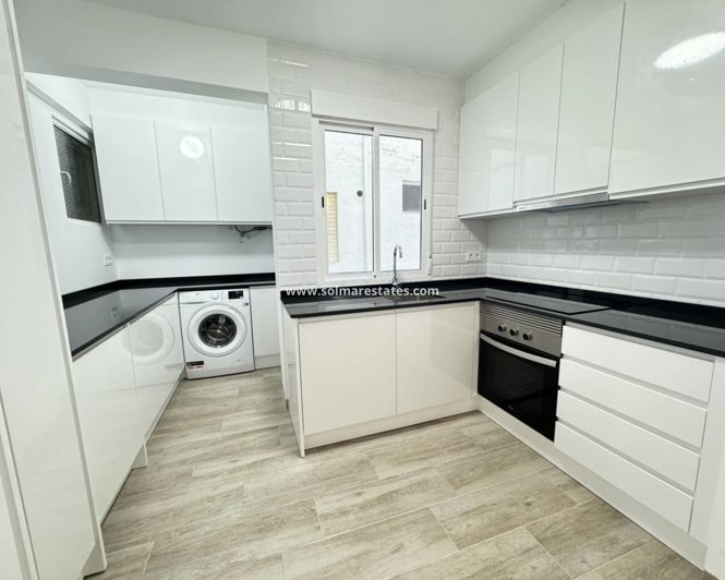 Image No.14-3 Bed Apartment for sale