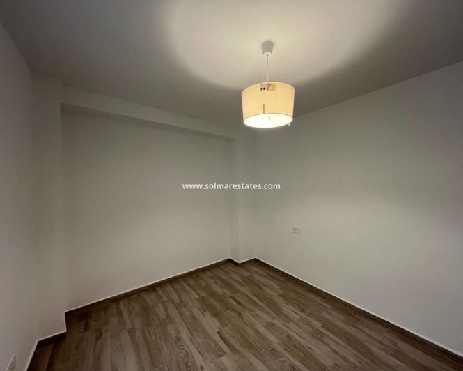 Image No.22-3 Bed Apartment for sale