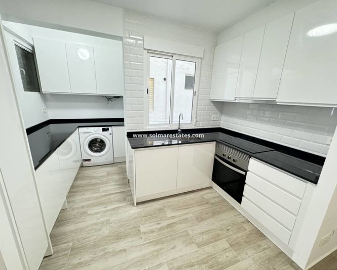 Image No.4-3 Bed Apartment for sale