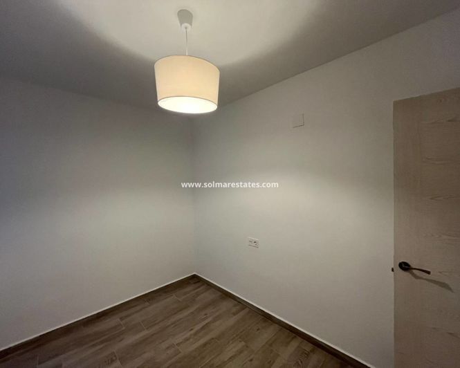 Image No.31-3 Bed Apartment for sale