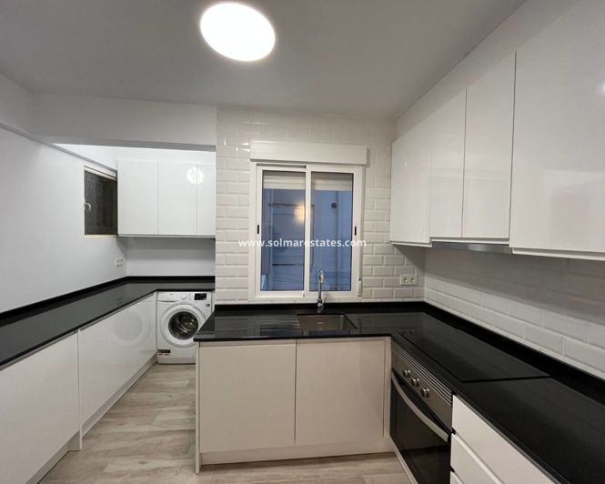 Image No.39-3 Bed Apartment for sale