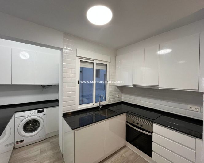 Image No.40-3 Bed Apartment for sale