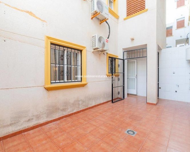 Image No.23-Appartement de 2 chambres à vendre à Cabo Roig