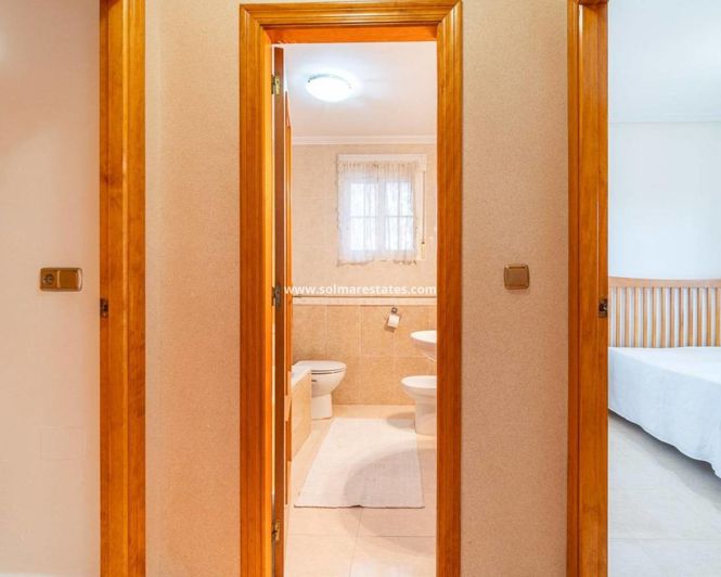 Image No.24-Appartement de 2 chambres à vendre à Cabo Roig