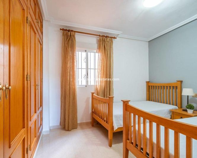 Image No.26-Appartement de 2 chambres à vendre à Cabo Roig