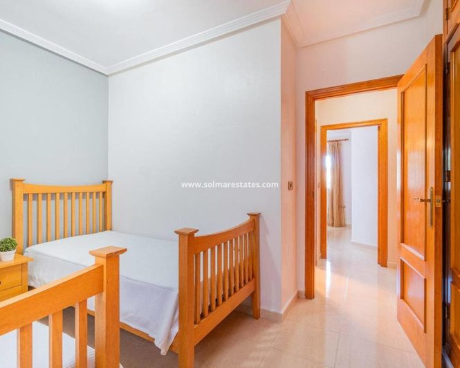 Image No.27-Appartement de 2 chambres à vendre à Cabo Roig