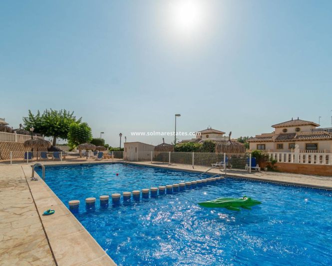 Image No.34-Appartement de 2 chambres à vendre à Cabo Roig