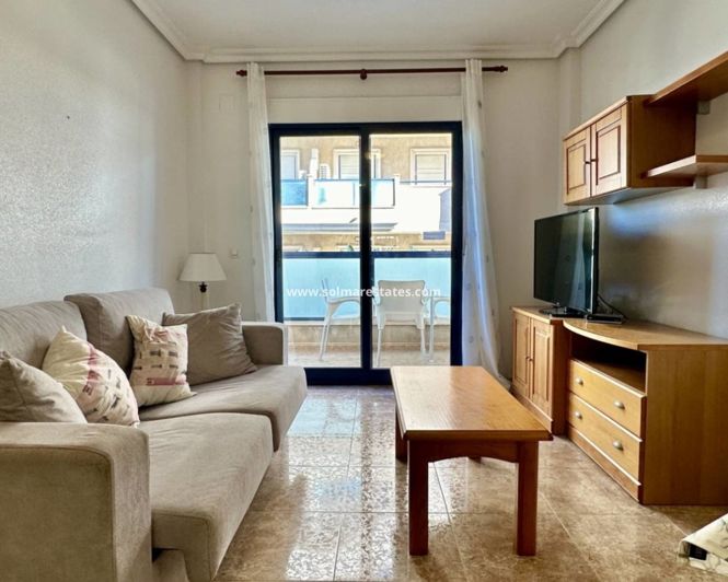 Image No.2-Appartement de 2 chambres à vendre à Cabo Roig