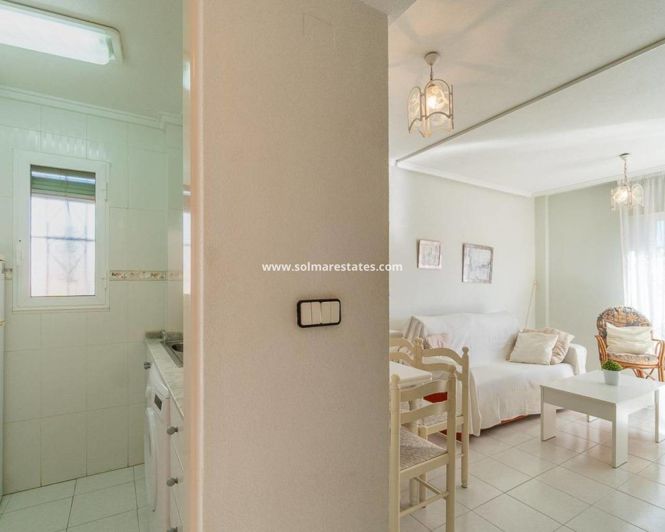 Image No.24-1 Bed Apartment for sale