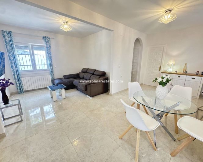 Image No.10-3 Bed Villa for sale