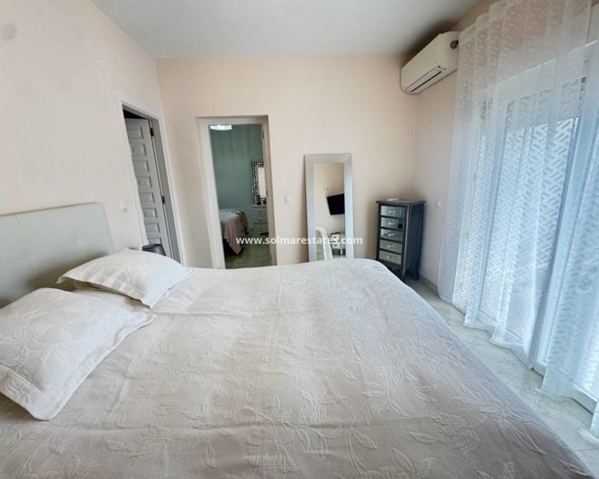 Image No.22-3 Bed Villa for sale