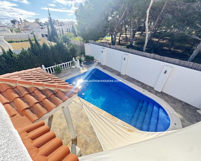 Image No.30-3 Bed Villa for sale