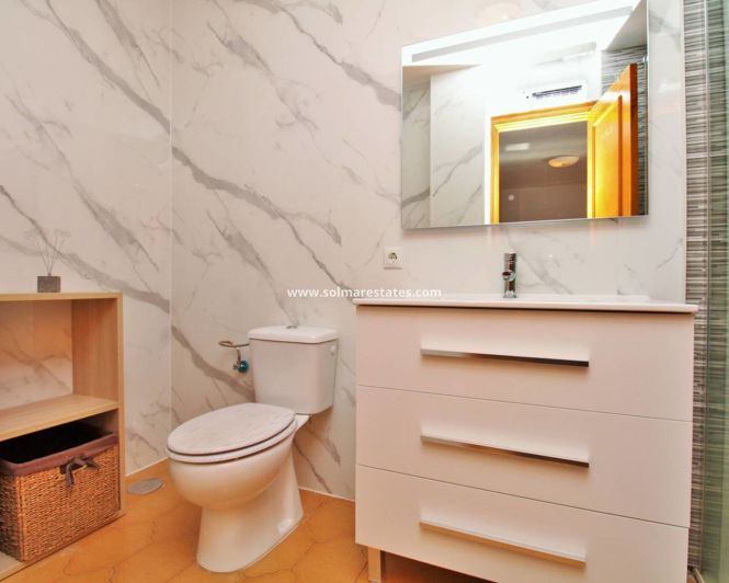 Image No.7-Appartement de 2 chambres à vendre à Villamartin