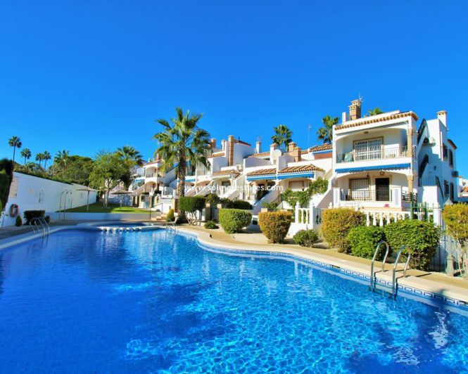 Image No.1-2 Bed Townhouse for sale